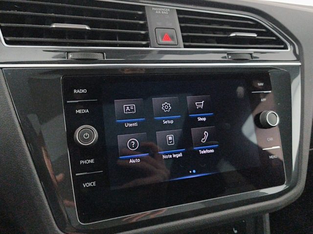 VOLKSWAGEN Tiguan usata, con Sistema di navigazione