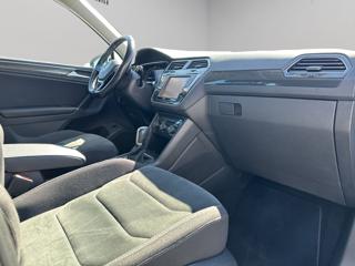 VOLKSWAGEN Tiguan usata, con Fendinebbia