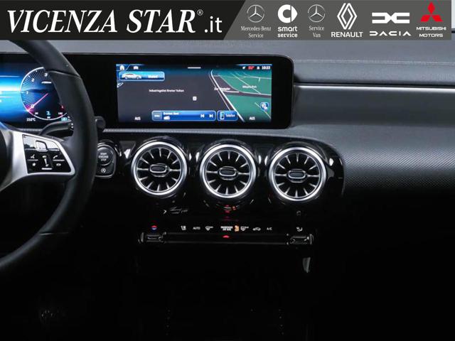 MERCEDES-BENZ CLA 180 usata, con Controllo automatico clima
