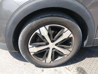 PEUGEOT 5008 usata, con Cerchi in lega