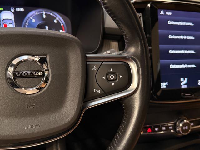 VOLVO XC40 usata, con Portellone posteriore elettrico