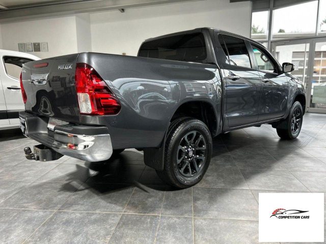 TOYOTA Hilux usata, con Autoradio