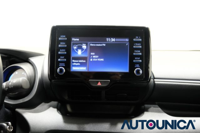 TOYOTA Yaris usata, con Controllo automatico clima
