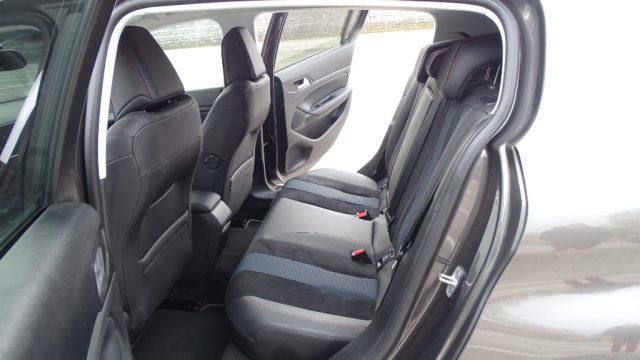 PEUGEOT 308 usata, con Interni in pelle