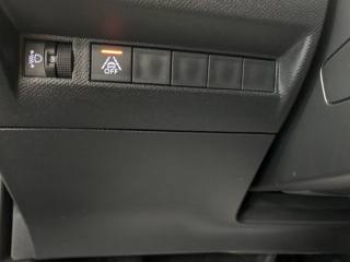 PEUGEOT 2008 usata, con Autoradio digitale