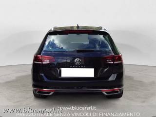 VOLKSWAGEN Passat usata 3