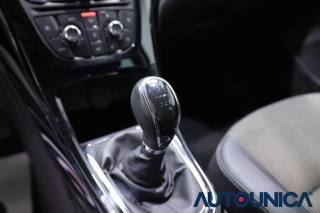 OPEL Astra usata, con Luci diurne
