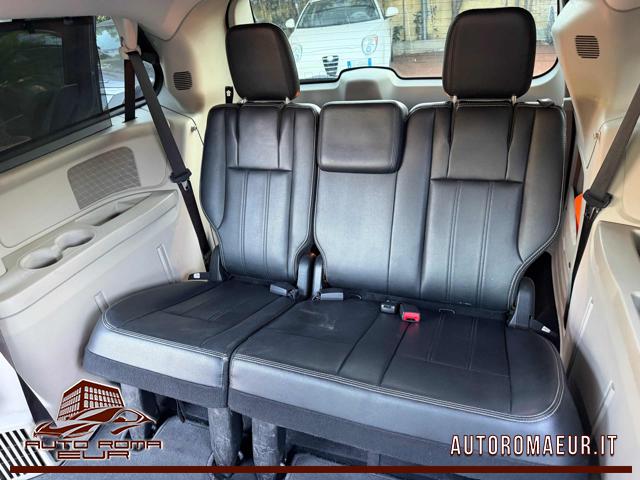 LANCIA Voyager usata, con Interni in pelle