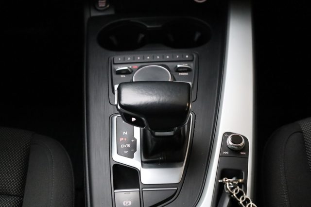 AUDI A4 usata, con Specchietti laterali elettrici
