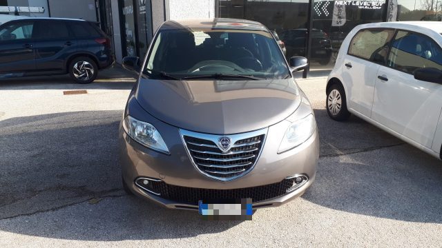 LANCIA Ypsilon usata, con Airbag