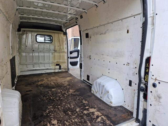 PEUGEOT Boxer usata 11