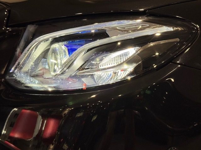 MERCEDES-BENZ E 300 usata, con Sedili sportivi
