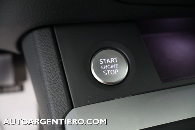 AUDI Q5 usata, con Volante in pelle