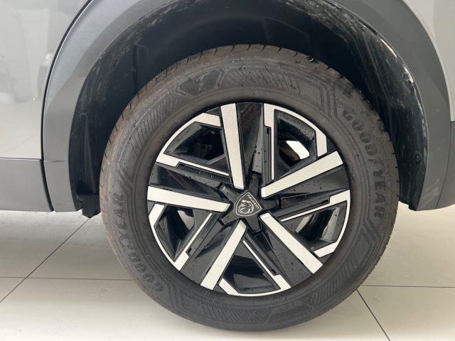 PEUGEOT 2008 usata, con Boardcomputer