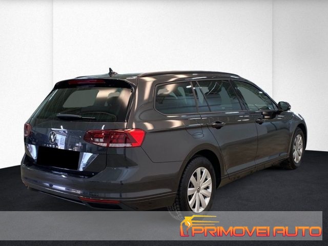 VOLKSWAGEN Passat Variant usata, con Climatizzatore