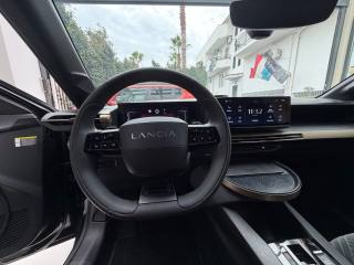 LANCIA Ypsilon usata, con MP3