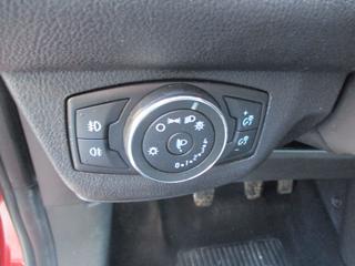 FORD Tourneo Courier usata, con Volante in pelle