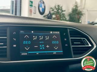 PEUGEOT 308 usata, con Park Distance Control