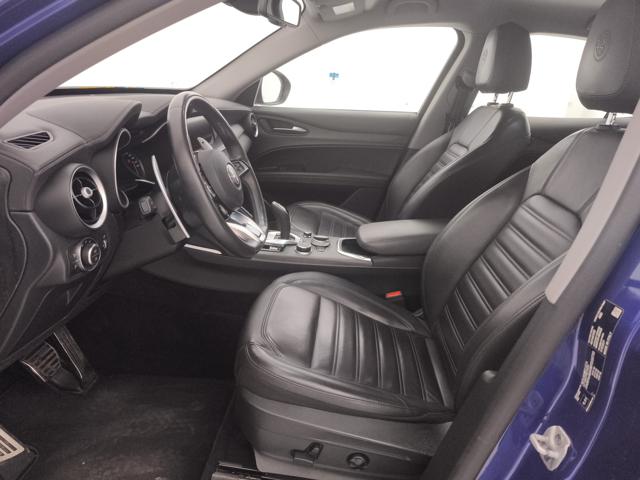 ALFA ROMEO Stelvio usata, con Controllo automatico clima