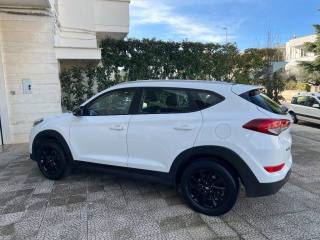HYUNDAI Tucson usata 9