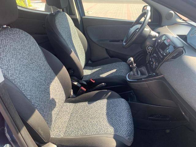 LANCIA Ypsilon usata, con Sedile posteriore sdoppiato