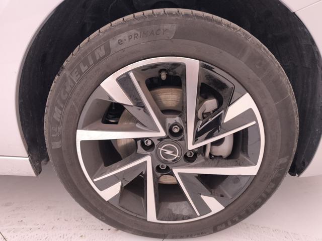 OPEL Corsa usata, con Luci diurne