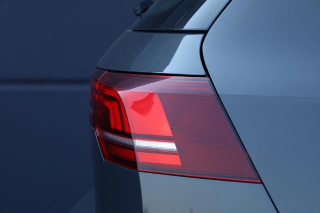 VOLKSWAGEN Golf usata, con Riconoscimento dei segnali stradali