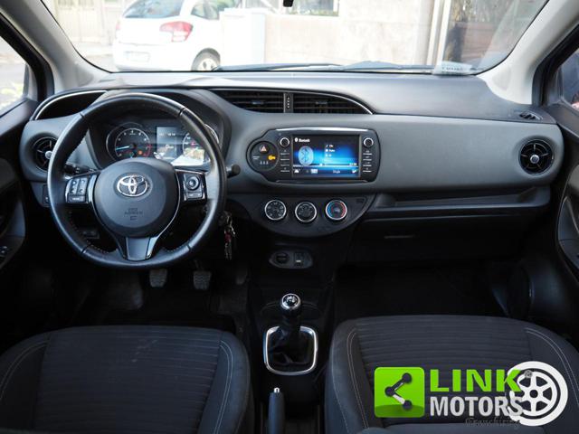 TOYOTA Yaris usata 18