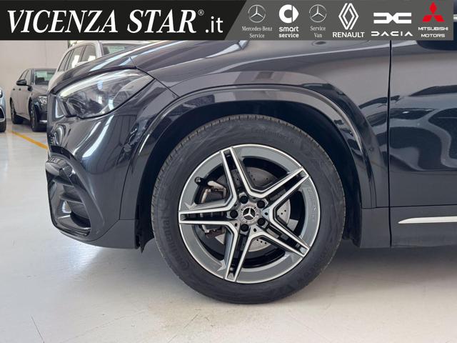 MERCEDES-BENZ GLA 180 usata, con Alzacristalli elettrici