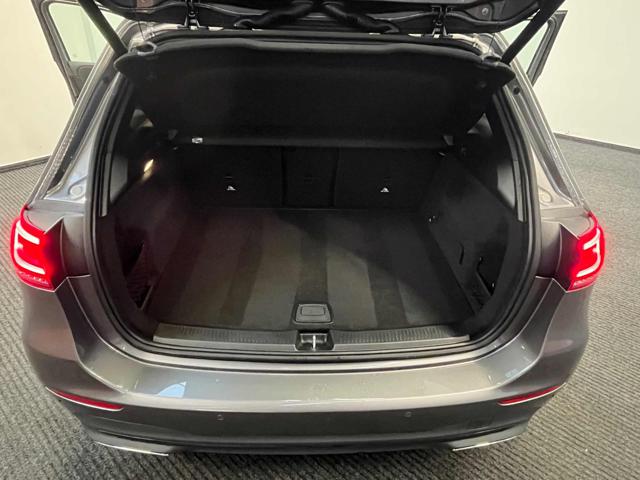 MERCEDES-BENZ B 180 usata, con Fendinebbia