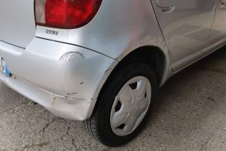 TOYOTA Yaris usata 48