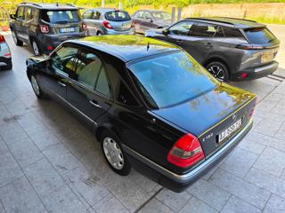 MERCEDES-BENZ C 180 usata, con Cronologia tagliandi
