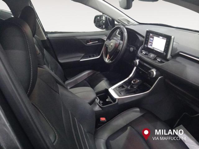 TOYOTA RAV 4 MY23 usata, con Regolazione elettrica sedili