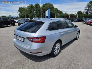 SKODA Superb usata, con Antifurto