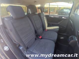 VOLKSWAGEN Touran usata, con Airbag testa