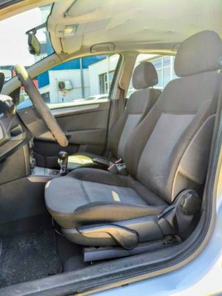 OPEL Astra usata, con Fendinebbia