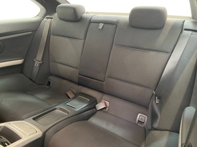 BMW 320 usata, con Fari Xenon