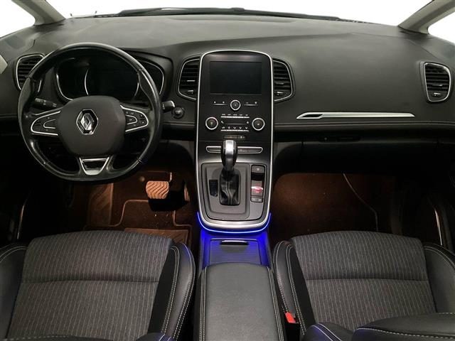 RENAULT Scenic usata, con Controllo automatico clima