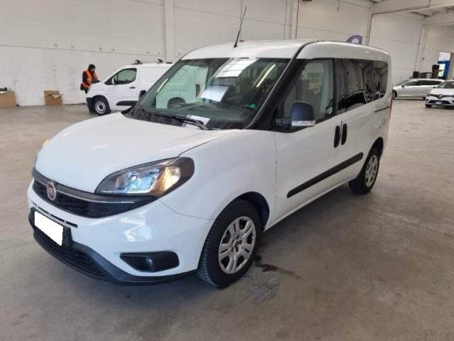 FIAT Doblo usata, con Airbag