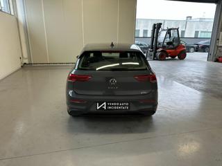 VOLKSWAGEN Golf usata, con Autoradio