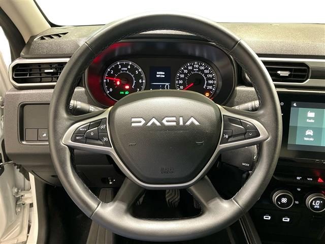 DACIA Duster usata 15