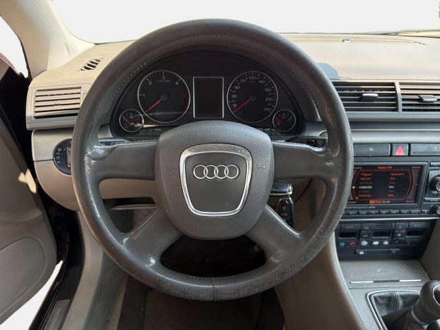 AUDI A4 usata, con Cerchi in lega