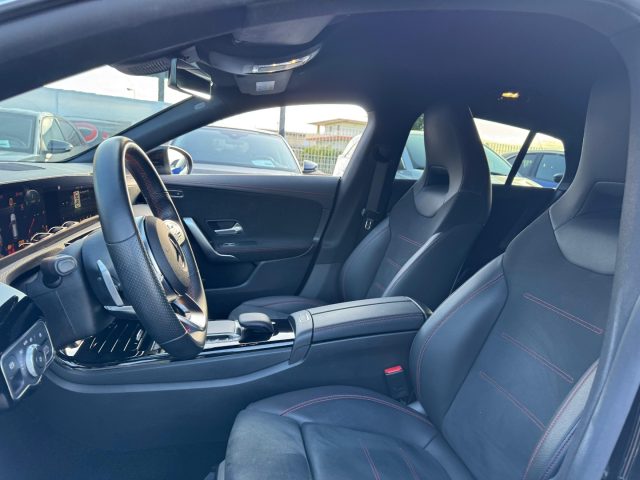 MERCEDES-BENZ CLA 200 usata, con Park Distance Control