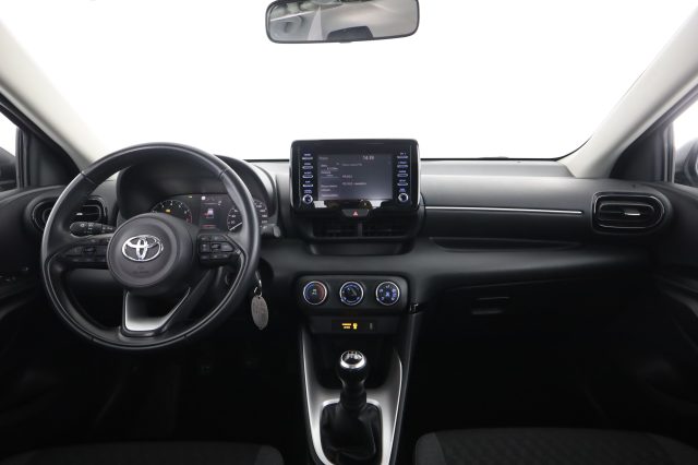 TOYOTA Yaris usata 4