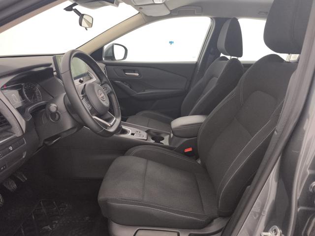 NISSAN Qashqai usata, con Controllo automatico clima