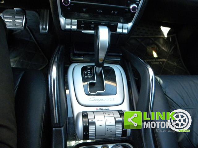 PORSCHE Cayenne usata, con Specchietti laterali elettrici
