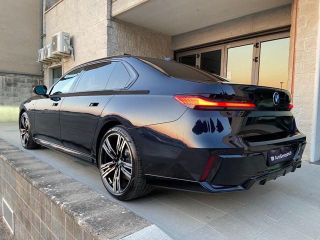 BMW 740 usata, con Autoradio
