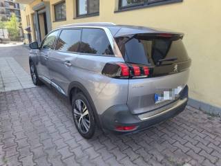 PEUGEOT 5008 usata, con Cerchi in lega