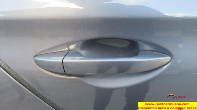 HYUNDAI i20 usata, con Schermo multifunzione interamente digitale