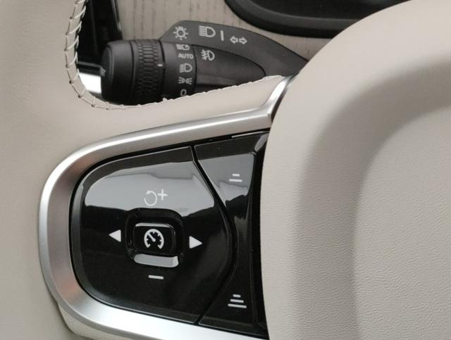 VOLVO V90 usata, con Sedili riscaldati